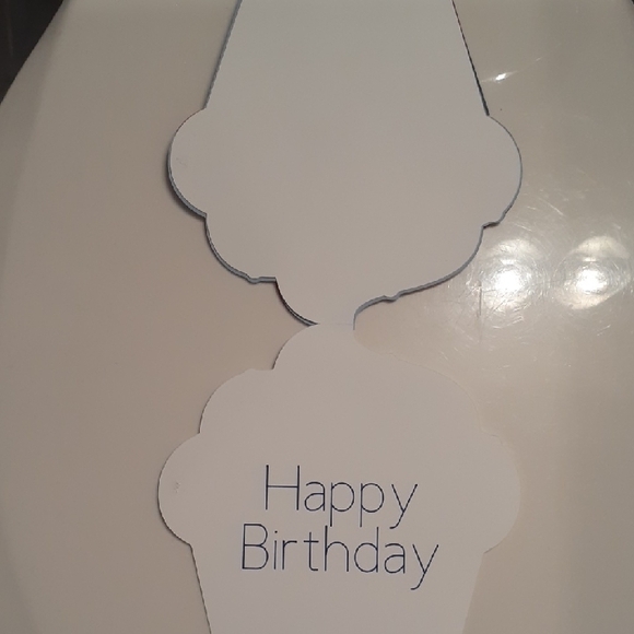 Colorful Cupcake Wall Decor - Picture 2 of 2